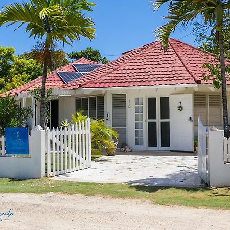 Sea Miracle Villa/Beach Cottage Silver Sands ภายนอก รูปภาพ