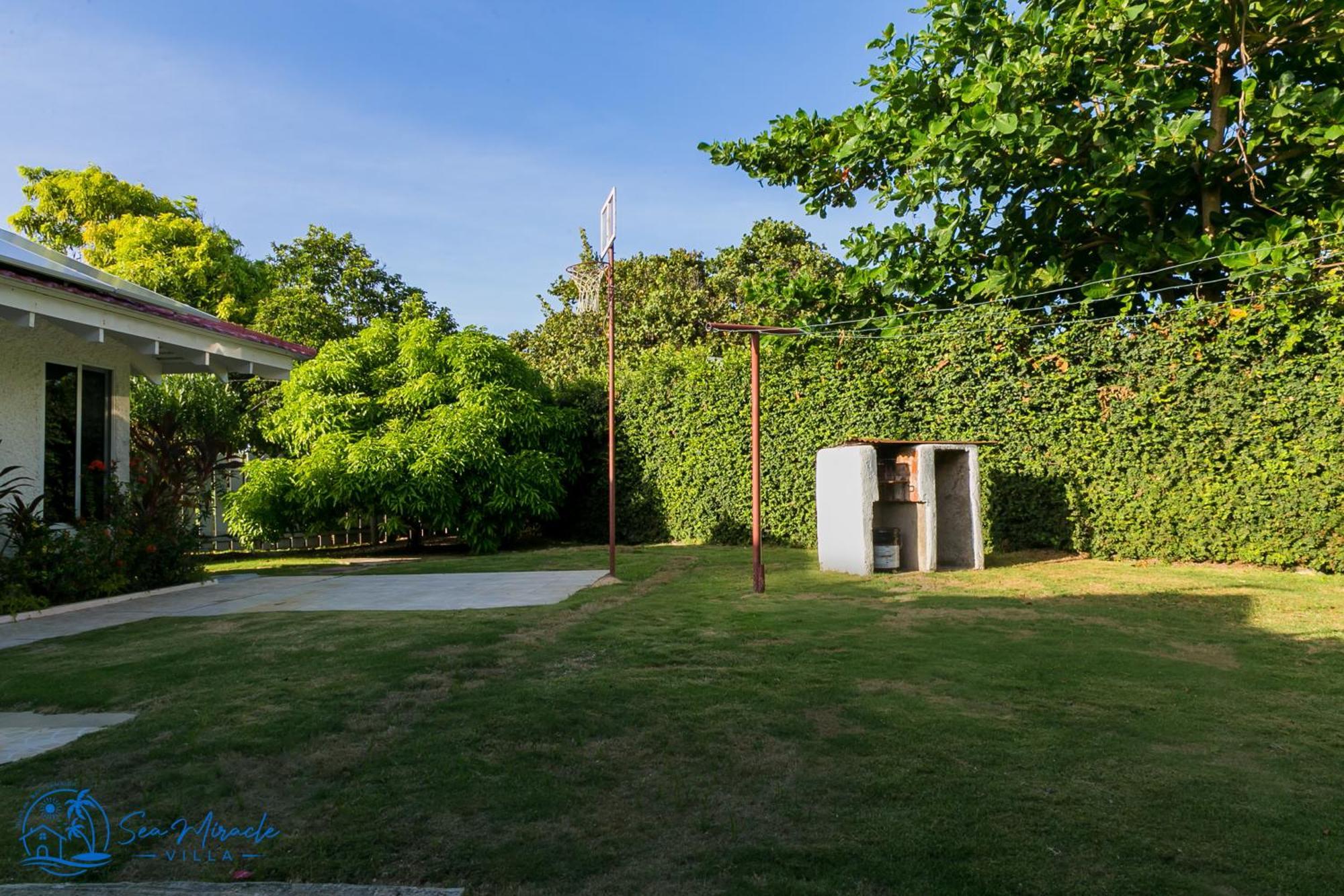 Sea Miracle Villa/Beach Cottage Silver Sands ภายนอก รูปภาพ